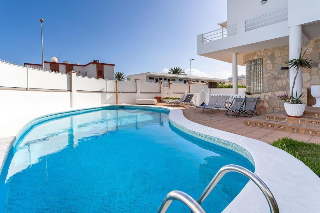 Villa Marlenghi With Private Pool San Bartolomé Luaran gambar